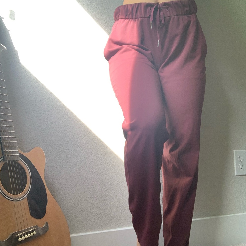 Lululemon On the Fly Pants